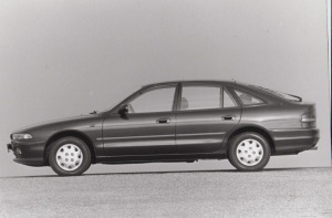 Mitsubishi Galant 2000 GLSI Pressefoto - pf320