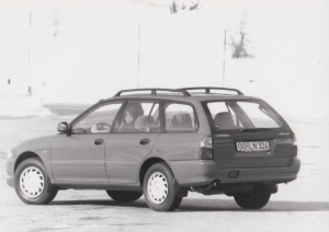 Mitsubishi Lancer Kombi Foto Pressefoto pf364