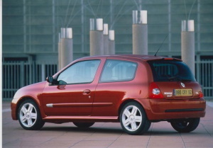 Renault Clio Pressefoto 2001 pf-1067