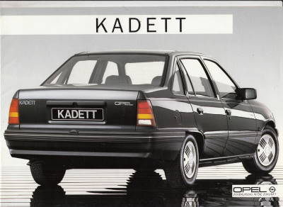Linie: Opel Kadett E 9 - 1985