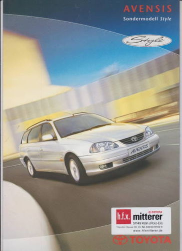 Chic: Toyota Avensis Style 2001