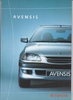 Gesicht: Toyota Avensis 1999