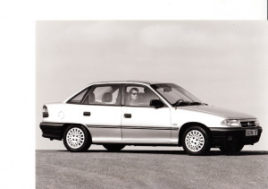 Pressefoto Opel Astra 1992