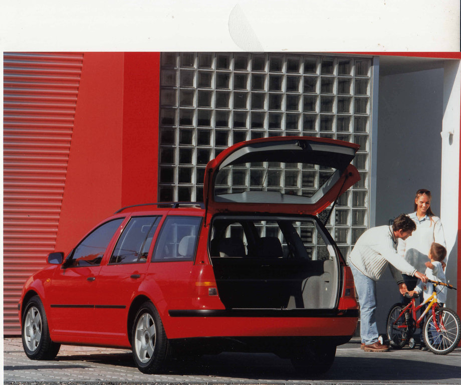 Pressefoto VW Golf Variant 1999 prf-755